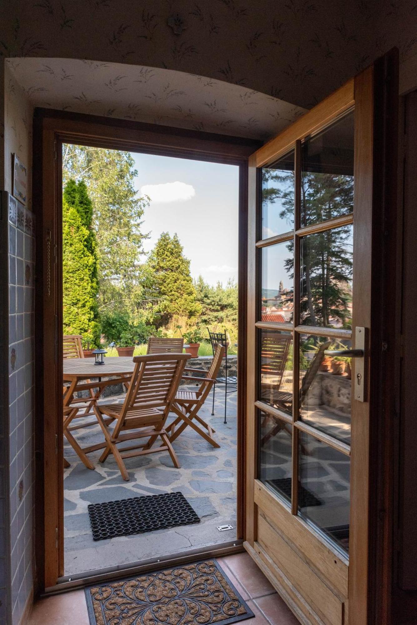 La Maison De Mireille Villa Le Puy-en-Velay Buitenkant foto