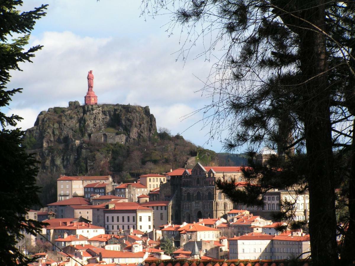 La Maison De Mireille Villa Le Puy-en-Velay Buitenkant foto